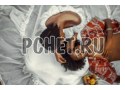 Любовь, счастье, бусы, фрукт, пара, улыбка, браслет, невеста Любовь, счастье, бусы, фрукт, пара, улыбка, браслет, невеста