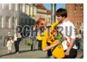 Объятие, люди, пара, отношения, тень, веселый, рыжая, тюльпан, мужчина Объятие, люди, пара, отношения, тень, веселый, рыжая, тюльпан, мужчина